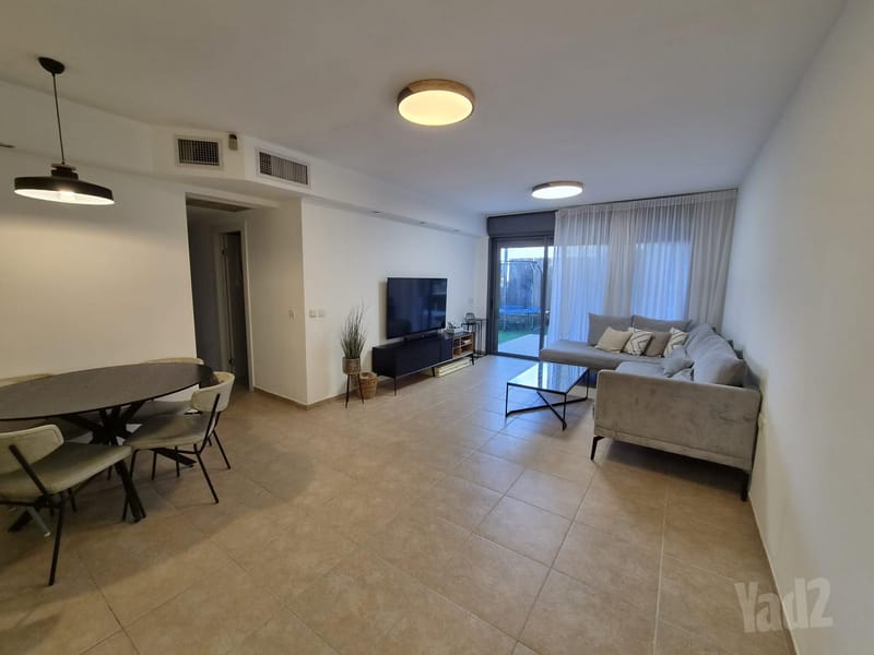 תמונה מיד2 – 4 חדרים • 3,450,000 ₪, תור 4, כפר סבא הצעירה, כפר סבא (1)