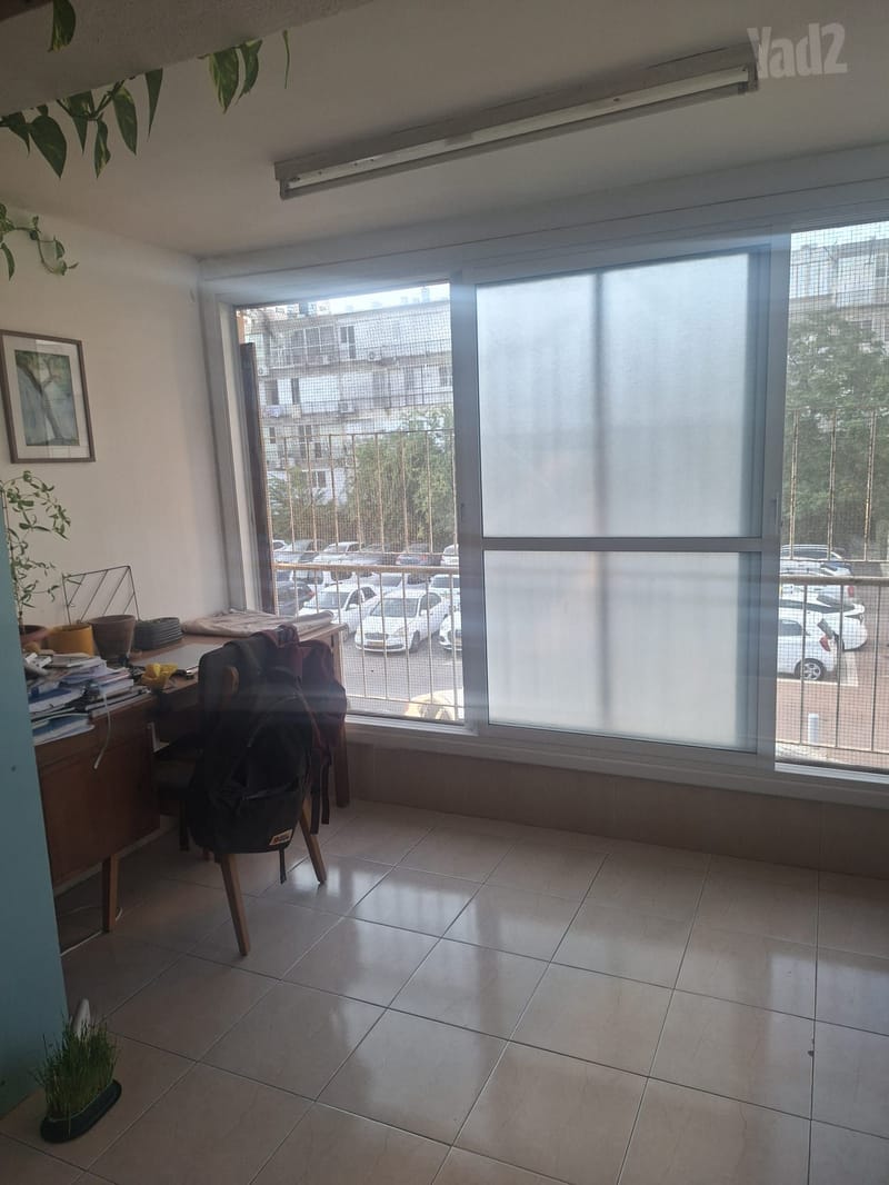 תמונה מיד2 – 2 חדרים • 4,400 ₪, ראש פינה 6, נאות שושנים, חולון (1)