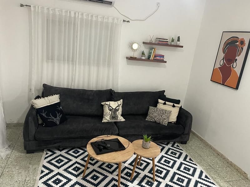 תמונה מיד2 – 2 חדרים • 3,300 ₪, חנה סנש, אגרובנק, חולון (1)