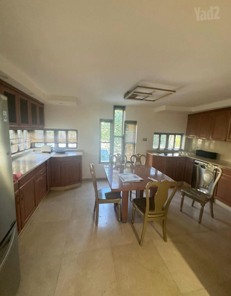 תמונה מיד2 – 6 חדרים • 28,000 ₪, הרב פרידמן, הצפון החדש - החלק הצפוני, תל אביב (1)