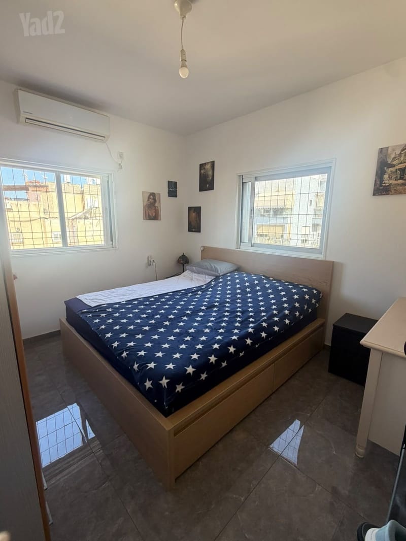 תמונה מיד2 – 4 חדרים • 6,200 ₪, יחזקאל דנין 35, לב העיר, בת ים (1)