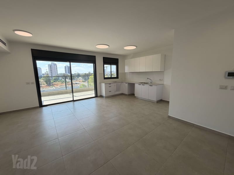 תמונה מיד2 – 4 חדרים • 6,800 ₪, הרב ניסים טולדנו 10, שקמים, באר יעקב (1)