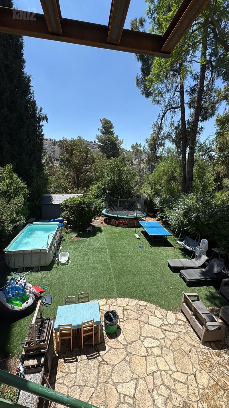 תמונה מיד2 – 5 חדרים • 10,000 ₪, ניות 52, ניות, ירושלים
