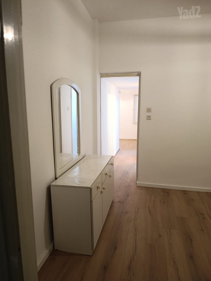 תמונה מיד2 – 3 חדרים • 5,450 ₪, דרך בן גוריון 255, תל גנים, רמת גן (1)