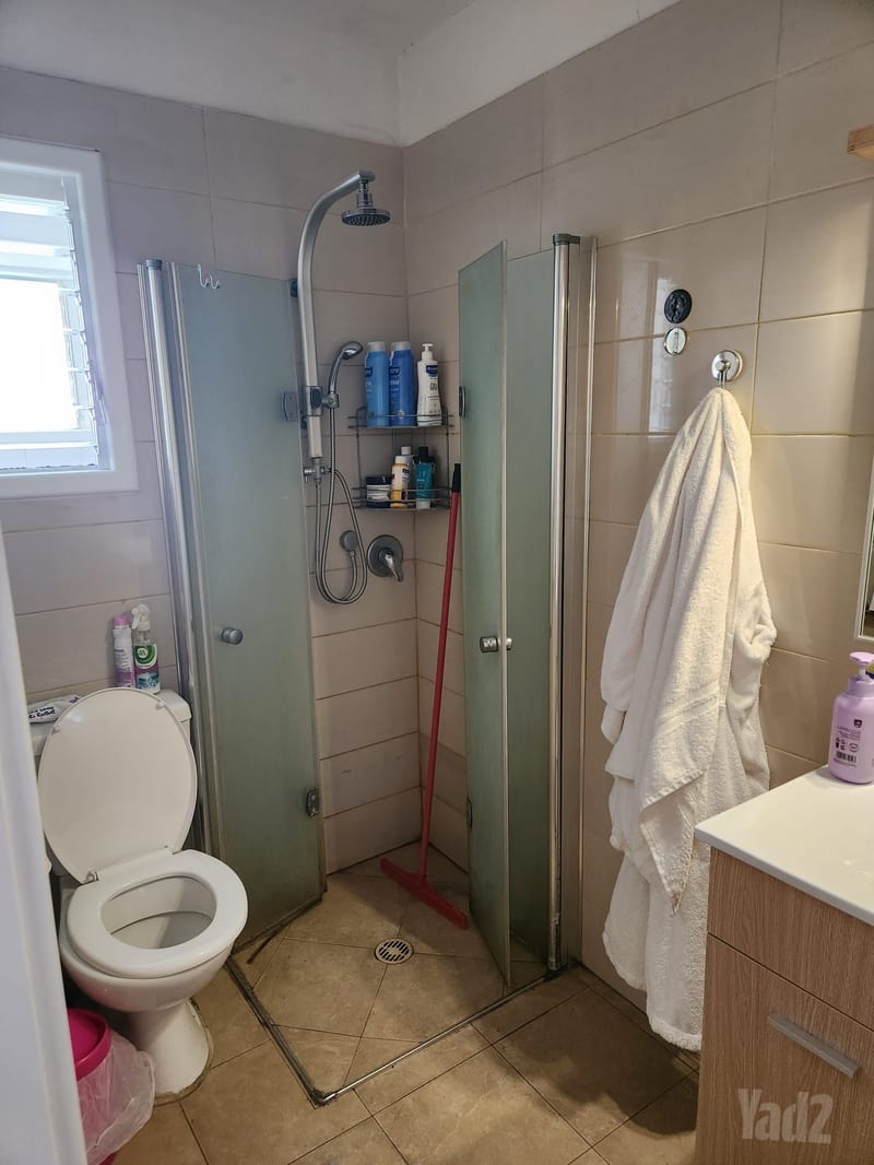 Photo from Yad2 – 2 Rooms • ₪4,000, ההסתדרות 50, Tel Ganim, Givatayim (1)