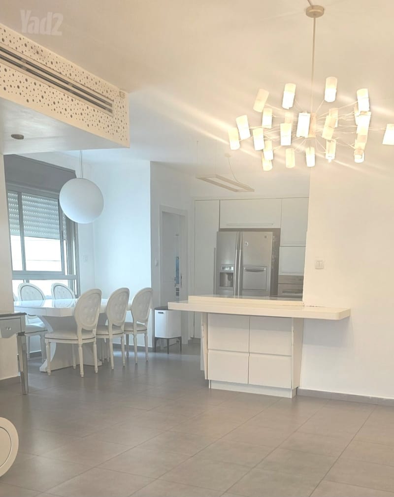 תמונה מיד2 – 4 חדרים • 8,000 ₪, מעגל השלום, קריית חתני פרס נובל, ראשון לציון (1)