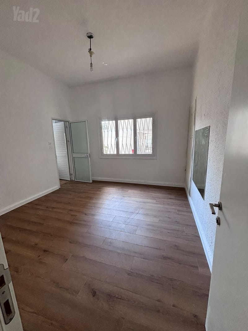 Photo from Yad2 – 3 Rooms • ₪8,500, ביל"ו, Lev Tel Aviv, Tel Aviv (1)