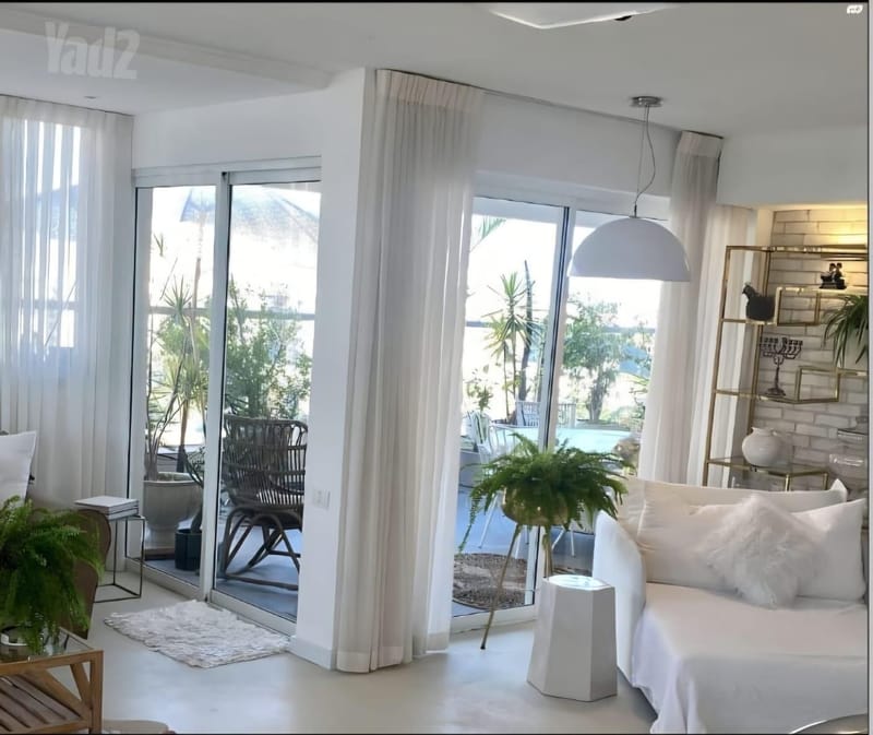 תמונה מיד2 – 4.5 חדרים • 13,000 ₪, מונטיפיורי 23, קריית אונו הוותיקה, קרית אונו (1)