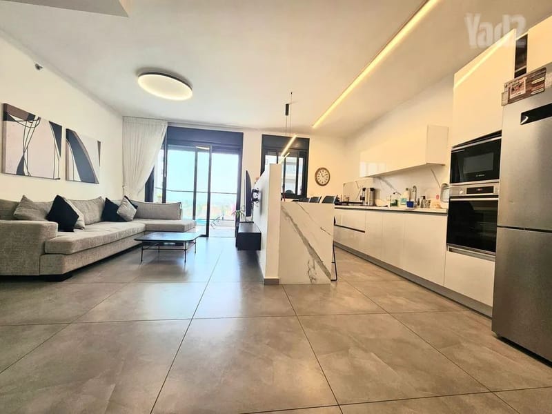 תמונה מיד2 – 3 חדרים • 6,200 ₪, יעקב דורי 7, נאות שמיר, רמלה (1)