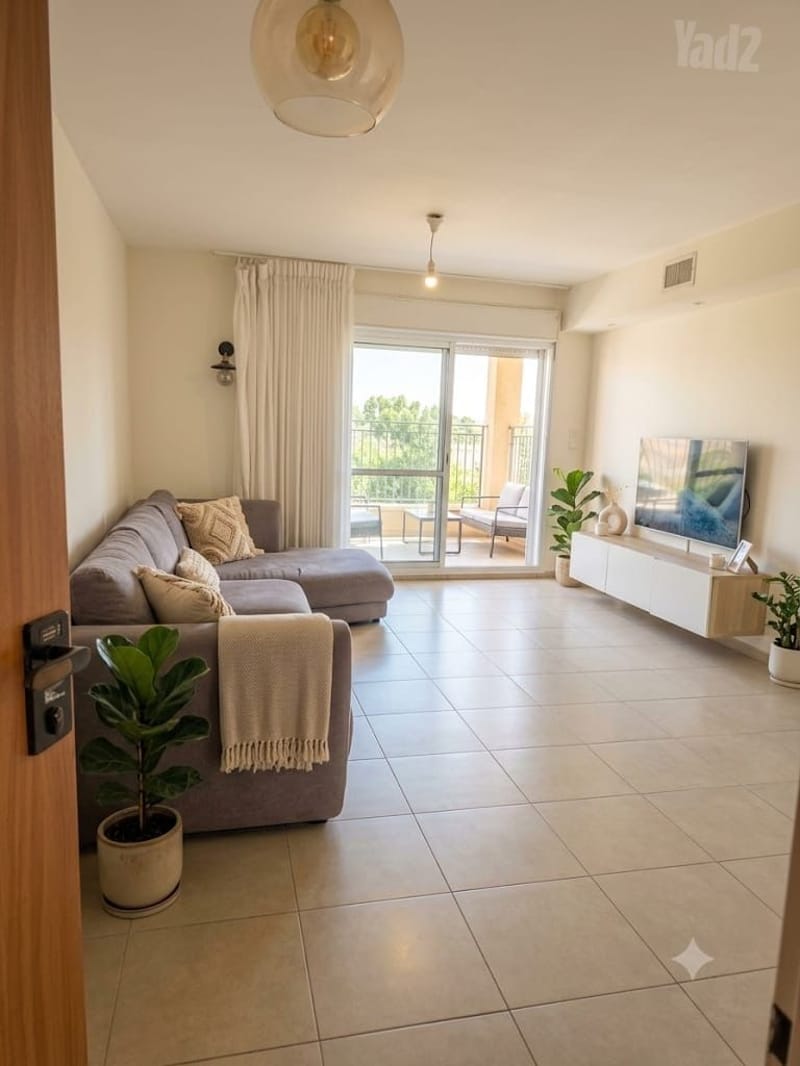 תמונה מיד2 – 4 חדרים • 7,500 ₪, שדרות טום לנטוס 49, קרית השרון, נתניה (1)