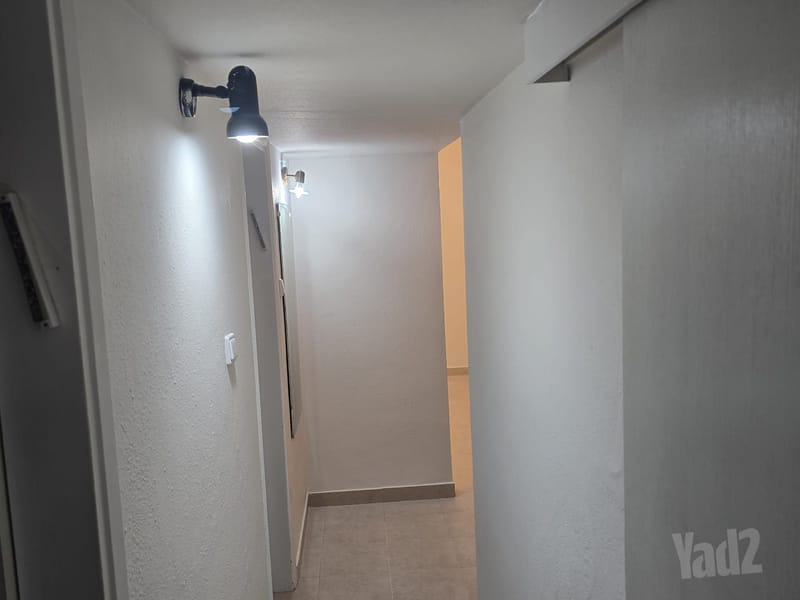 תמונה מיד2 – 2.5 חדרים • 1,850,000 ₪, מ"ג 7, לב העיר, בת ים (1)