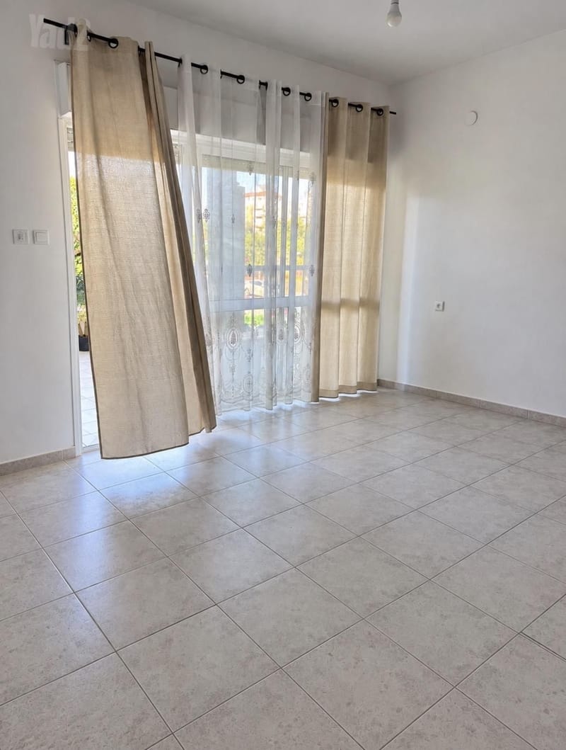 תמונה מיד2 – 3 חדרים • 5,650 ₪, אלקבץ 5, נאות שקמה, ראשון לציון (1)