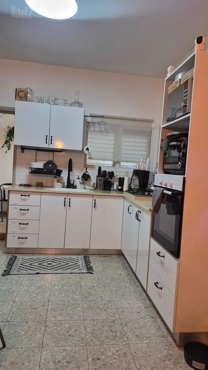 תמונה מיד2 – 4 חדרים • 6,400 ₪, קיבוץ גלויות 6, גיל עמל, הוד השרון (1)