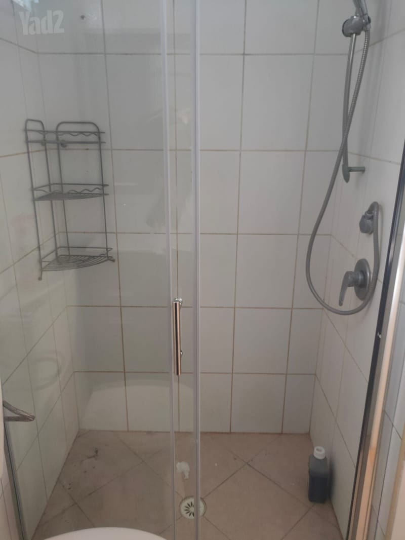 תמונה מיד2 – 4 חדרים • 7,275 ₪, רחל הרשנזון 21, שכונה ד', רחובות (1)