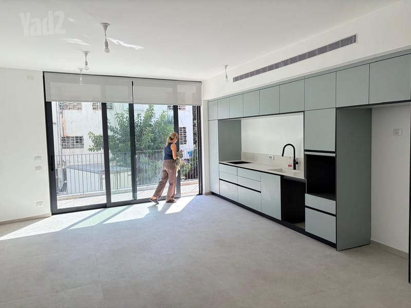 תמונה מיד2 – 4 חדרים • 13,500 ₪, נהרדעא, הצפון החדש - החלק הדרומי, תל אביב (1)