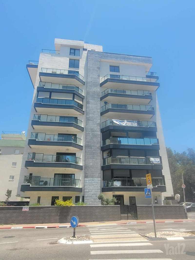 תמונה מיד2 – 4 חדרים • 2,450,000 ₪, צבי פרנק, קדמת ראשון, ראשון לציון (1)