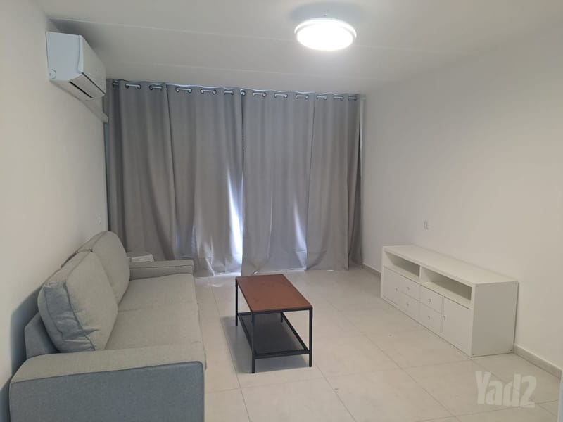 תמונה מיד2 – 3 חדרים • 3,000 ₪, ש"י עגנון 7, צור שלום, קריית ביאליק (1)