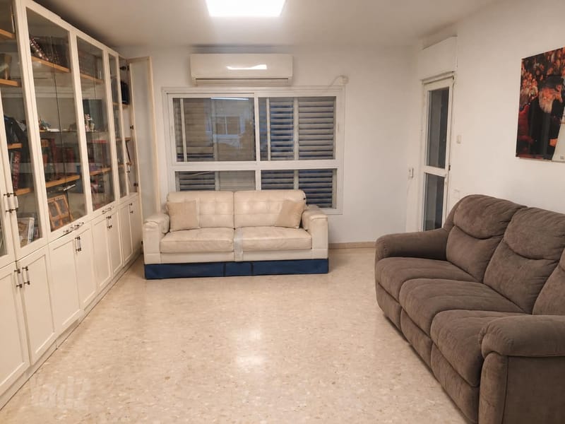 תמונה מיד2 – 6 חדרים • 6,500 ₪, דב פרומר 13, קריית שמואל, חיפה (1)