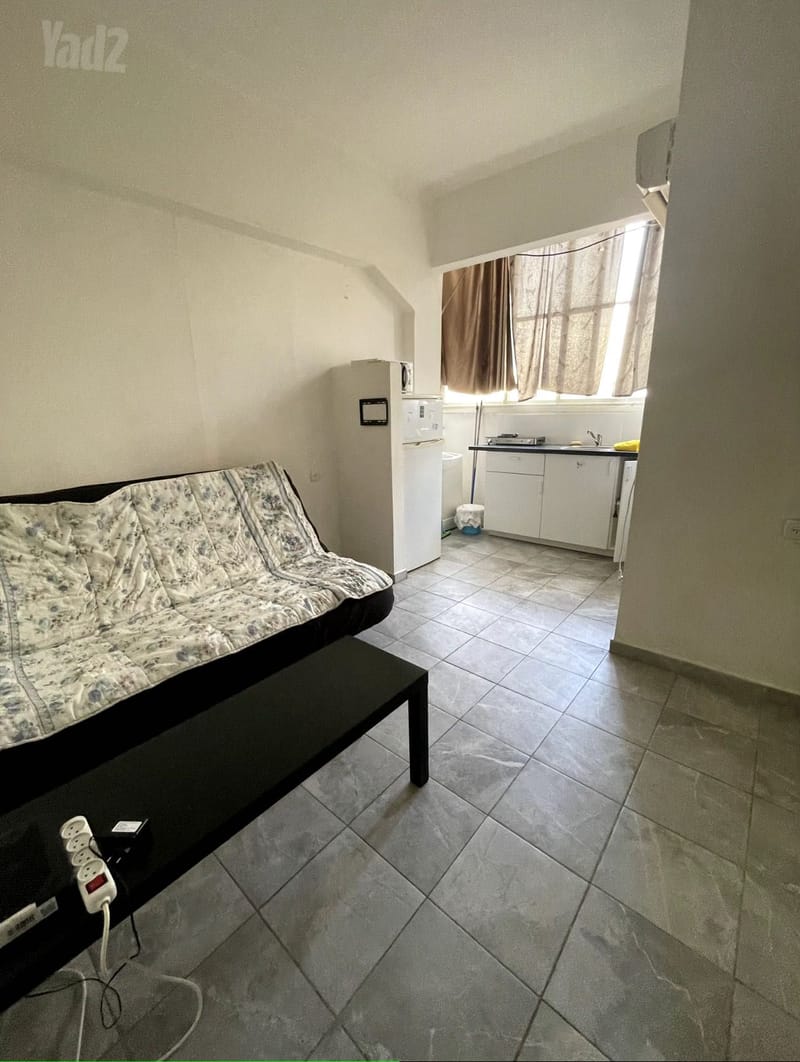 Photo from Yad2 – Studio • ₪2,200, הרצל, City Center South, Netanya (1)