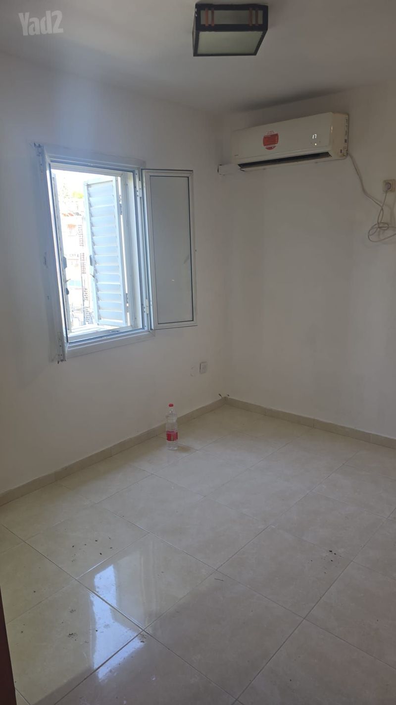 תמונה מיד2 – 2 חדרים • 3,000 ₪, הערבה 17, ג'סי כהן וקריית מיכה, חולון (1)