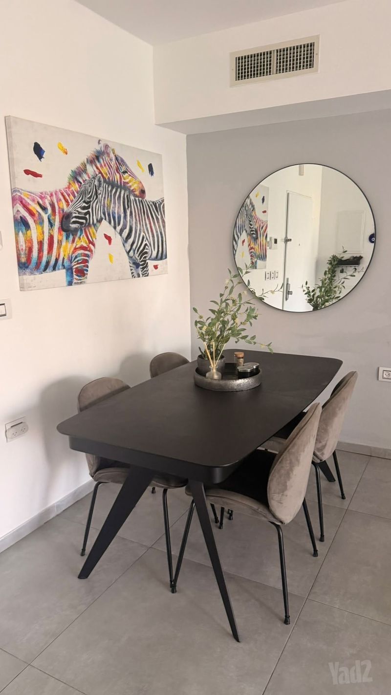 Photo from Yad2 – 5 Rooms • ₪15,500, קדושי השואה, Azorei Hen, Tel Aviv (1)