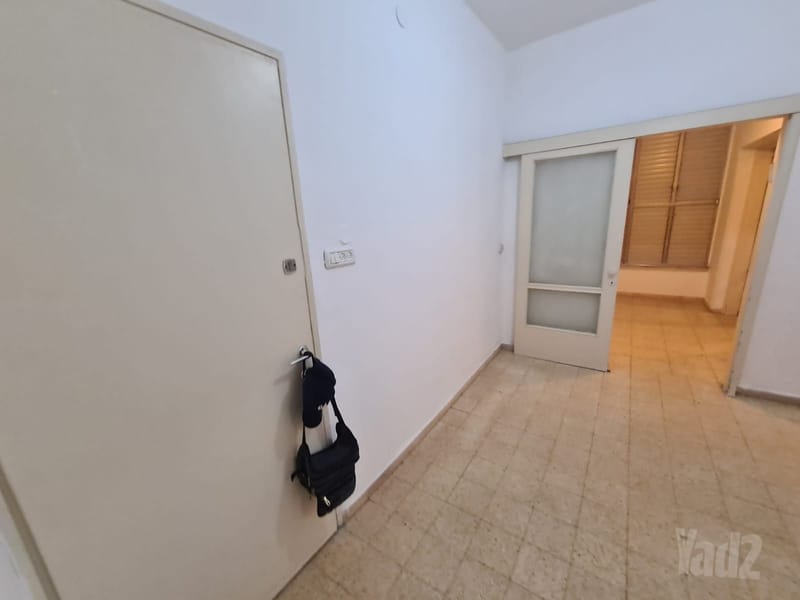 תמונה מיד2 – 3 חדרים • 3,900,000 ₪, מעוז 7, גבעת קוזלובסקי, גבעתיים (1)