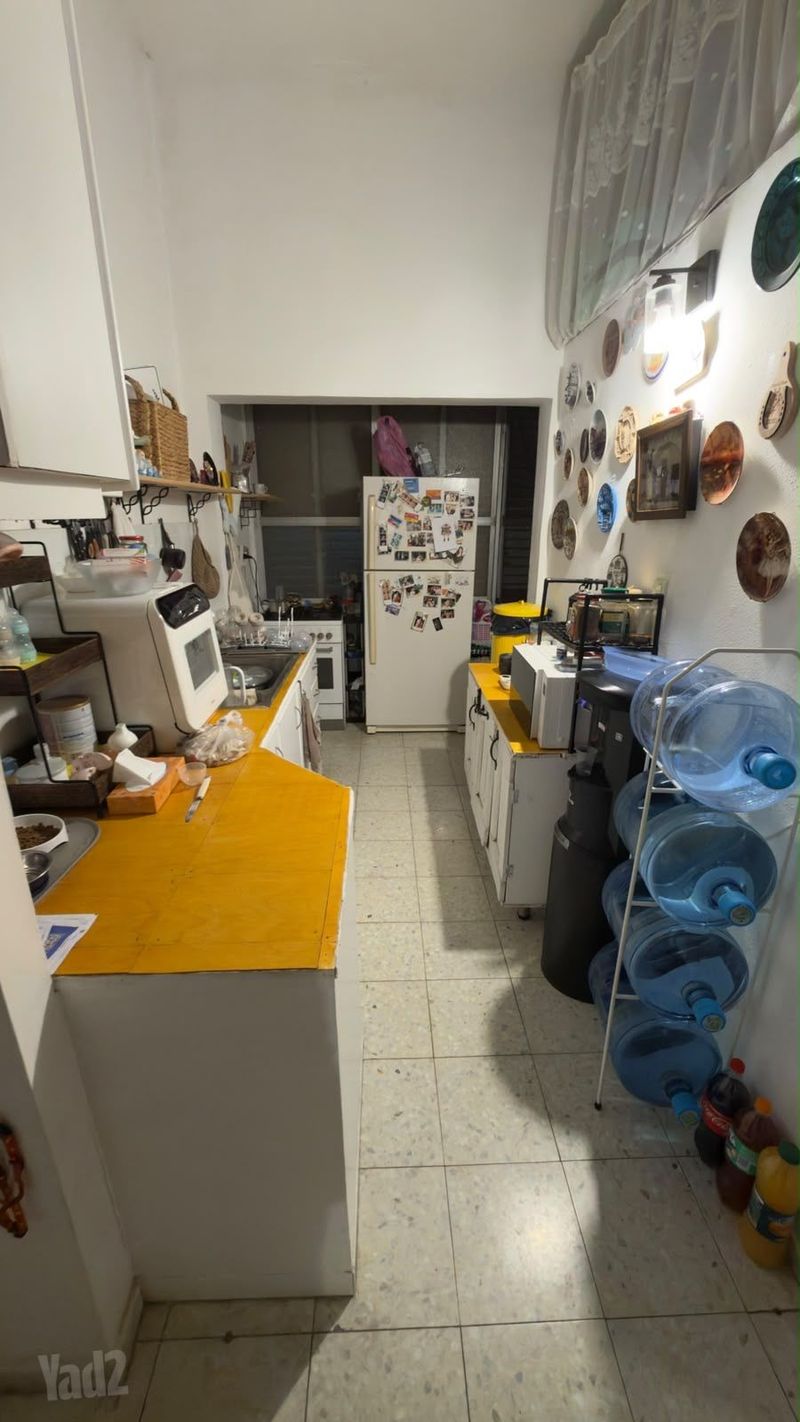 Photo from Yad2 – 2 Rooms • ₪4,700, ארלוזורוב, Hashmonaim, Ramat Gan (1)