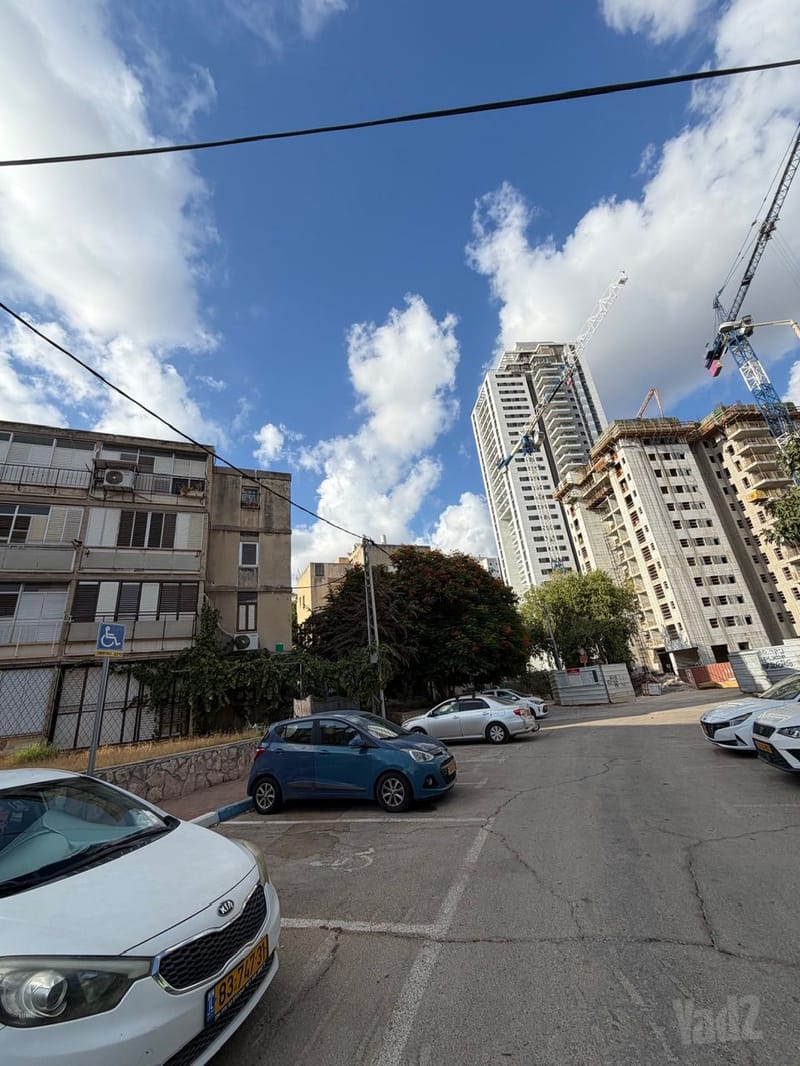 תמונה מיד2 – 2.5 חדרים • 2,580,000 ₪, שלום אש, נווה גן, פתח תקווה (1)