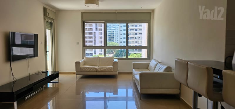 Photo from Yad2 – 4 Rooms • ₪12,200, אליהו ברלין, Azorei Hen, Tel Aviv (1)