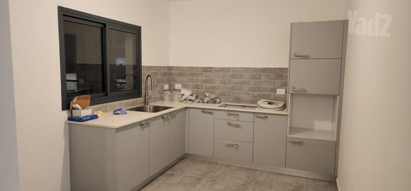 תמונה מיד2 – 4 חדרים • 7,600 ₪, תבור 4, בית בפארק, אור יהודה (1)