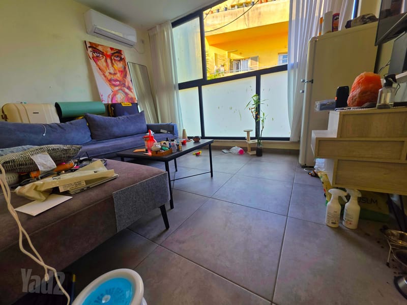 תמונה מיד2 – 2 חדרים • 3,800 ₪, דרך מנחם בגין 7, לב תל אביב, תל אביב (1)