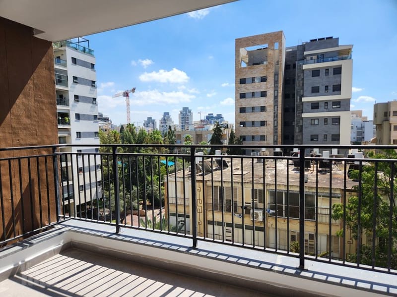 Photo from Yad2 – 5 Rooms • ₪9,850, פנקס, Shikun Mizrahi, Ramat Gan (1)