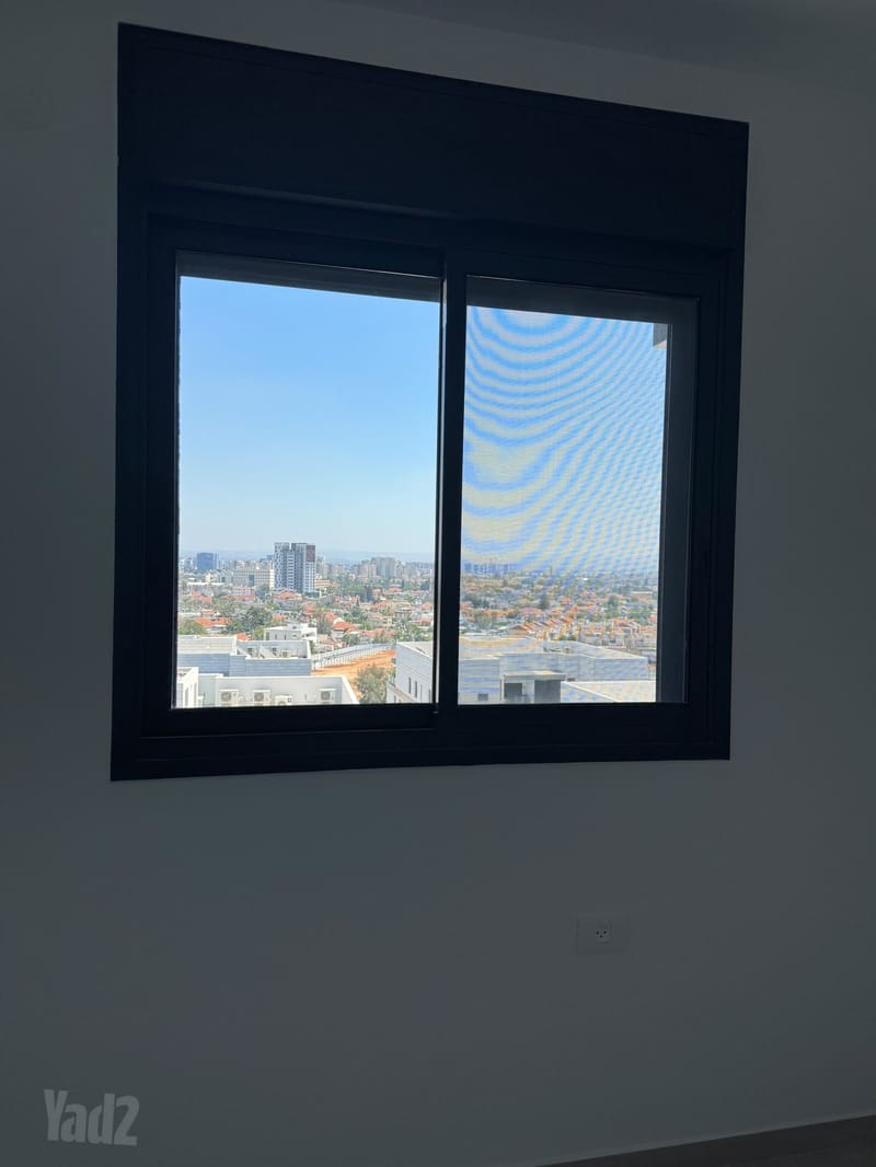 Photo from Yad2 – 5 Rooms • ₪7,550, מניה שוחט 7, Neve Ayalon, Or Yehuda (1)