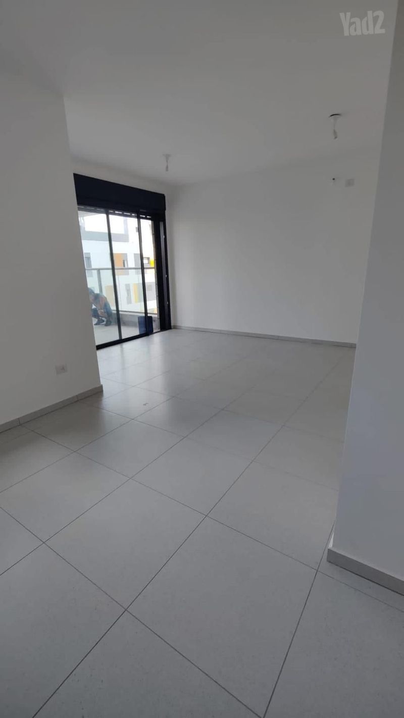 Photo from Yad2 – 3 Rooms • ₪8,000, רועי קליין 2, Kiryat Krinitzi, Ramat Gan (1)
