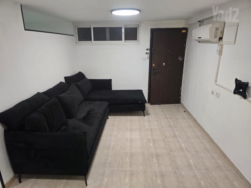 תמונה מיד2 – 2 חדרים • 3,500 ₪, נחמיה 3, רובע י', אשדוד (1)
