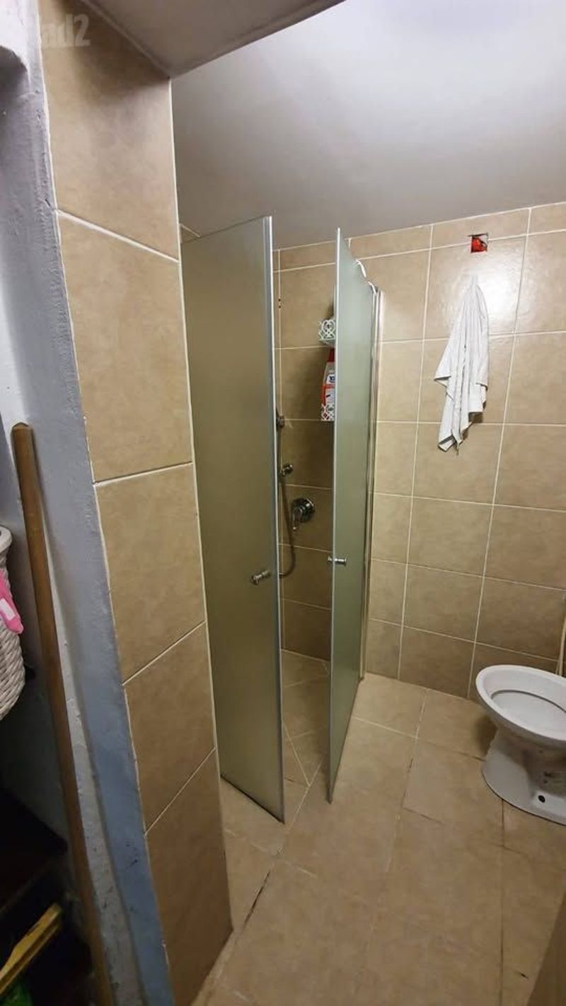 תמונה מיד2 – 2 חדרים • 4,000 ₪, חזית חמש 6, תל גיבורים, חולון (1)