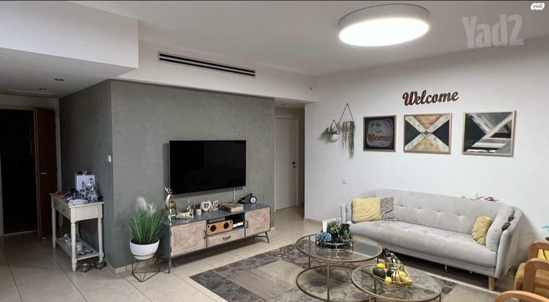 תמונה מיד2 – 4 חדרים • 8,500 ₪, השייטת, הדרי סמל, נס ציונה (1)