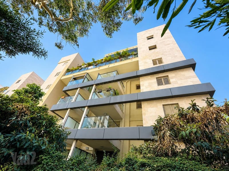 תמונה מיד2 – 4 חדרים • 3,850,000 ₪, נווה מגן, רמת השרון