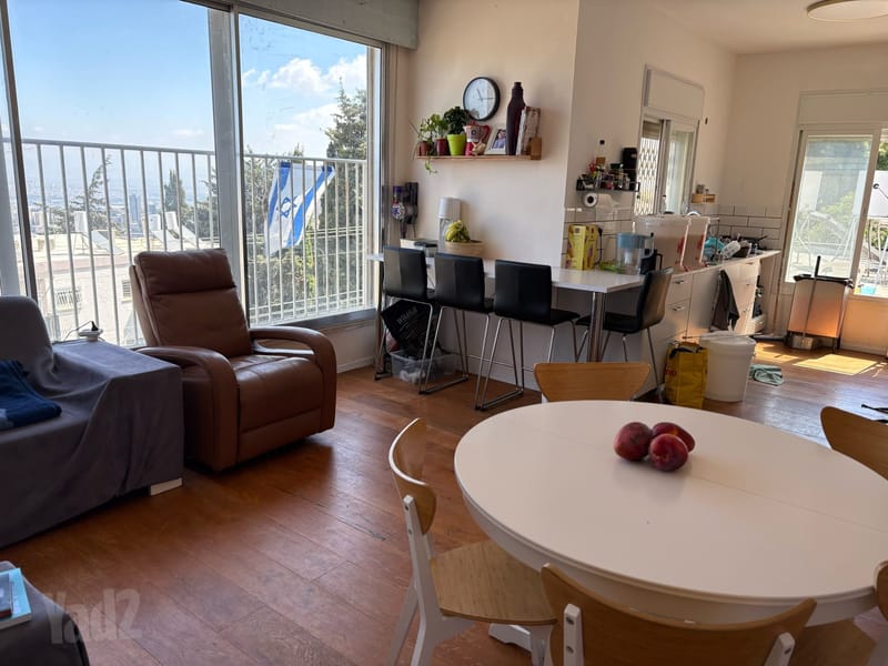Photo from Yad2 – 4 Rooms • ₪5,200, אלברט איינשטיין 36, Ahuza, Haifa (1)