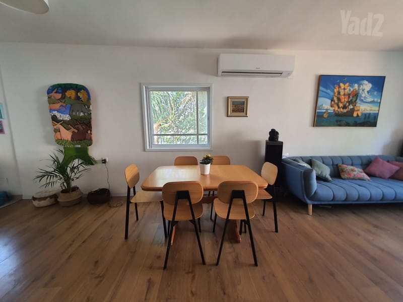 Photo from Yad2 – 5 Rooms with roommates • ₪1,800, א.ד. גורדון 19, הרצלייה הצעירה, Herzliya (1)