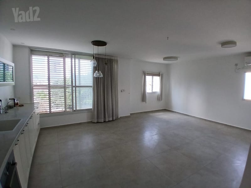 תמונה מיד2 – 4 חדרים • 8,000 ₪, דב גרונר 63, תל גיבורים, בני ברק (1)