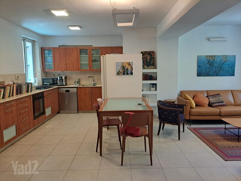 תמונה מיד2 – 6 חדרים • 14,900 ₪, גוננים (קטמונים), ירושלים