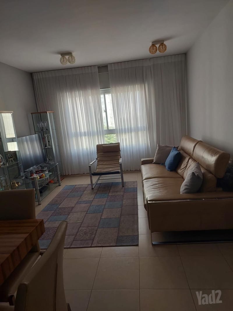 תמונה מיד2 – 3 חדרים • 4,250 ₪, צמרות 14, גני אביב, לוד (1)