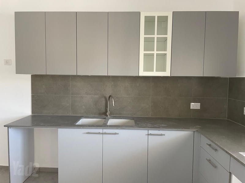 תמונה מיד2 – 5 חדרים • 8,200 ₪, פרופסור יעקב נאמן 1, ארנונה, ירושלים (1)