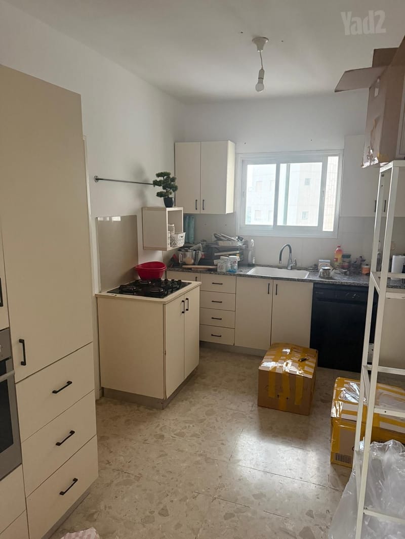 תמונה מיד2 – 3.5 חדרים • 6,000 ₪, מרדכי גור 9, רמת פולג, נתניה (1)