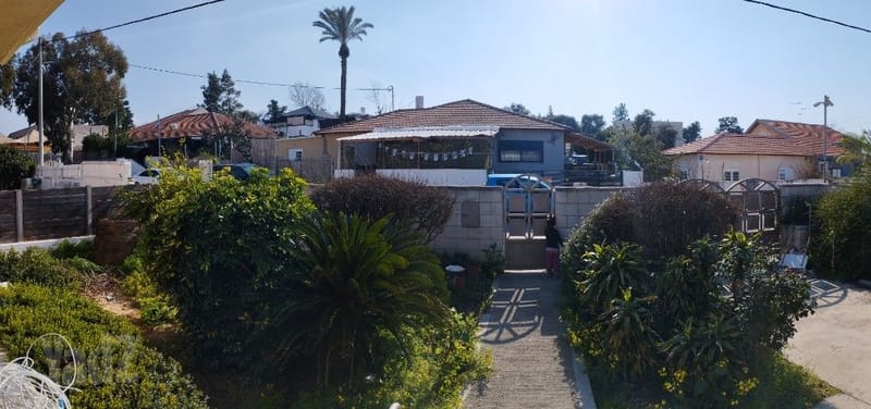 תמונה מיד2 – 2 חדרים • 4,000 ₪, הרב אלימלך נויפלד 4, נאות גנים, נתניה (1)