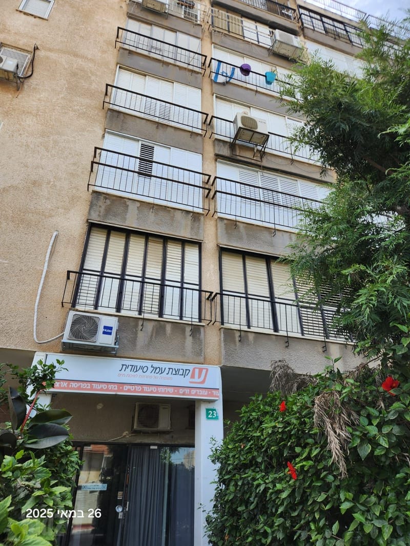 תמונה מיד2 – 4 חדרים • 3,950 ₪, חיים ארלוזורוב 23, חיסכון ג', לוד (1)