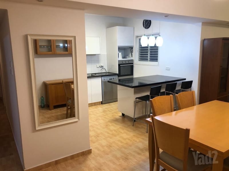 Photo from Yad2 – 5 Rooms • ₪2,190,000, שדרות חיים וייצמן 65, City Center Northwest, Netanya (1)
