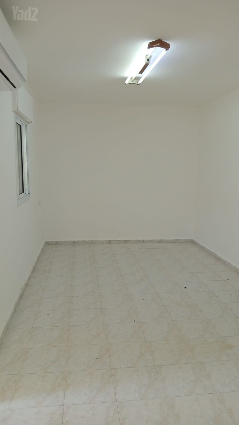 תמונה מיד2 – 3 חדרים • 4,300 ₪, הבנים 4, 'שכונה ג, רחובות (1)