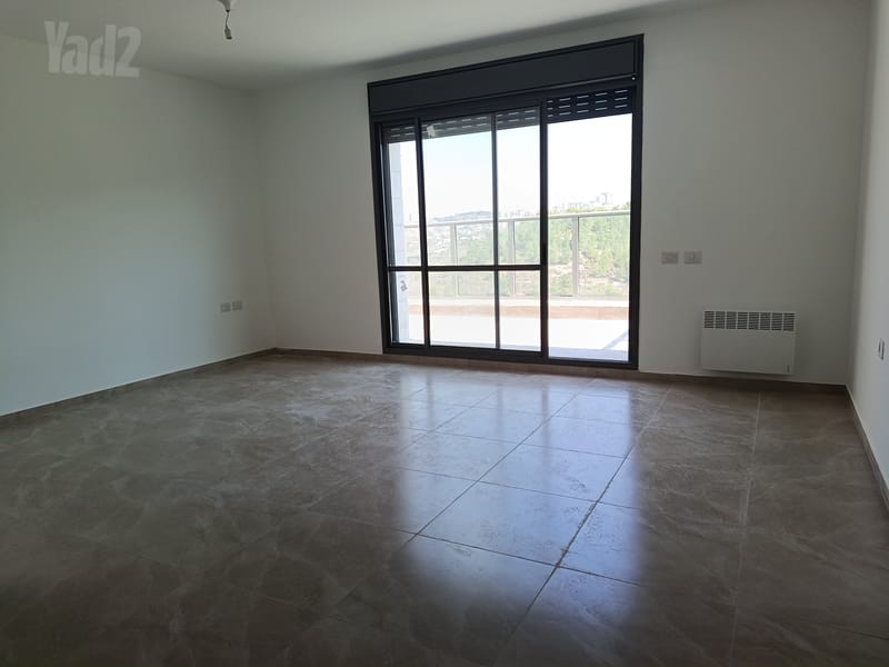 תמונה מיד2 – 4 חדרים • 8,700 ₪, אברהם כחילה, מנחת (מלחה), ירושלים (1)